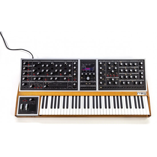 Moog One 16 