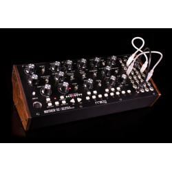 Moog Mother-32 